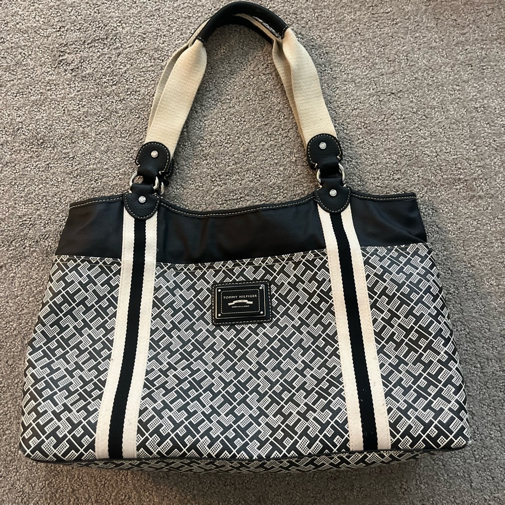Tommy Hilfiger Monochrome Patterned Tote
